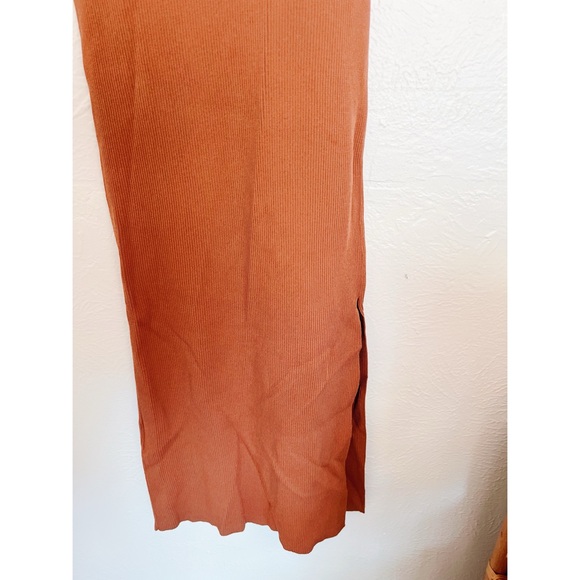 VICI Cutout Twist Front Ribbed Midi Dress – Rust / Terracotta – Size Large - Picture 5 of 5